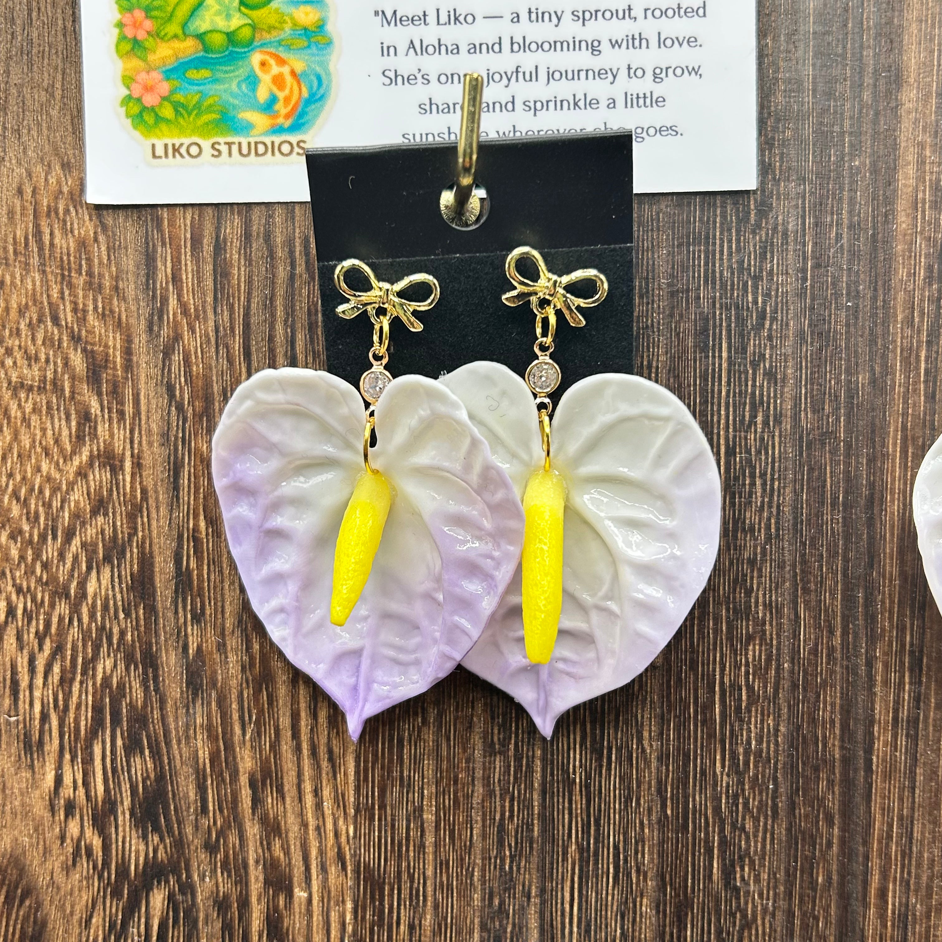 Lilac Anthurium with Bow Stud Earrings