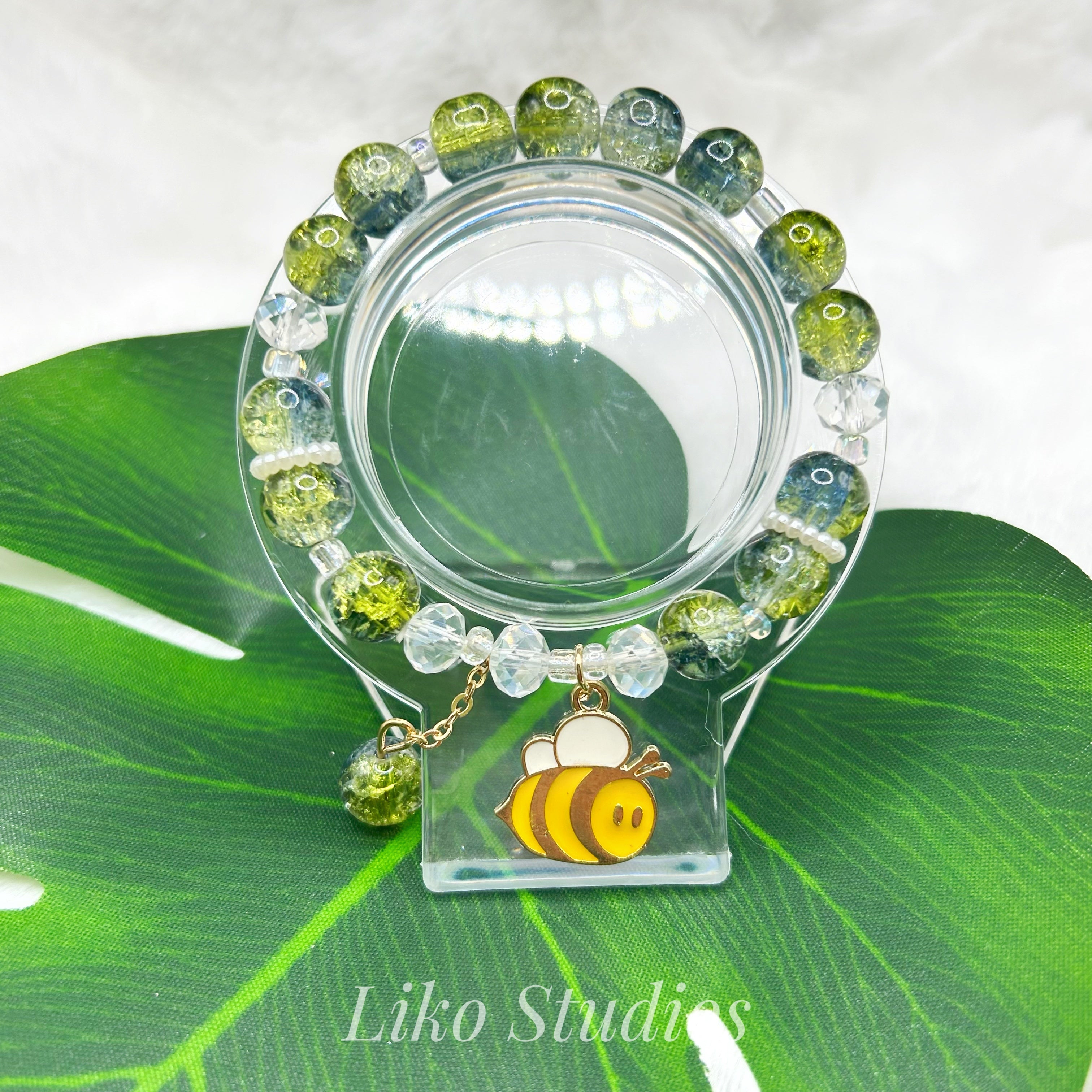 Golden Bee • Bracelet 011