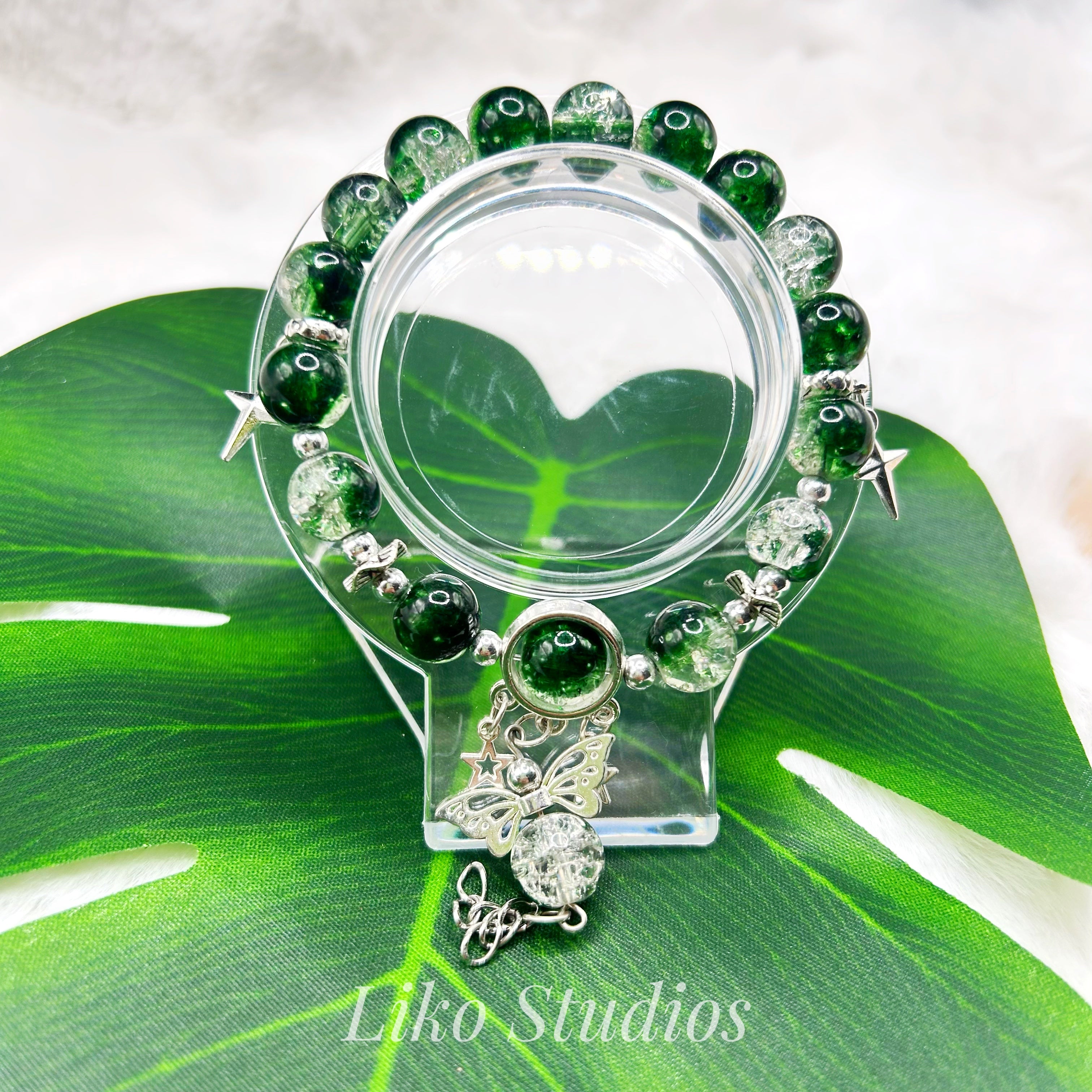 Green Iced Crackle Butterfly • Bracelet 038