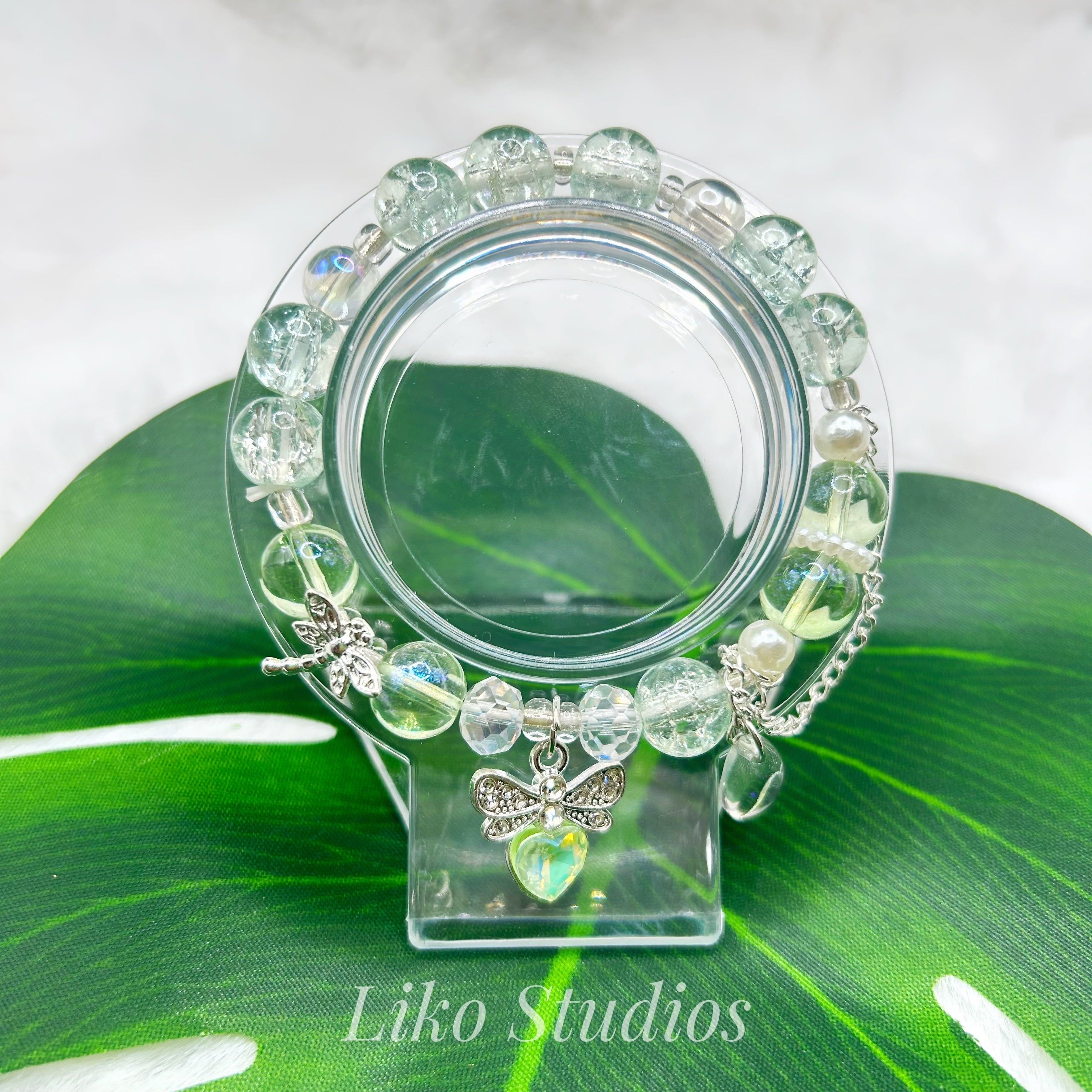 Light Green dragonfly • Bracelet 049